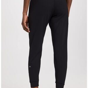 Splits 59 classic air weight joggers